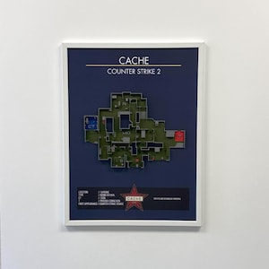 Könnte beinhalten: Gerahmtes Kunstwerk mit der Karte "Cache" aus Counter-Strike 2. Die Karte ist in Grün, Grau und Braun gehalten, mit blauen und roten Zonen. Der Text "CACHE Counter Strike 2" ist oben abgebildet.