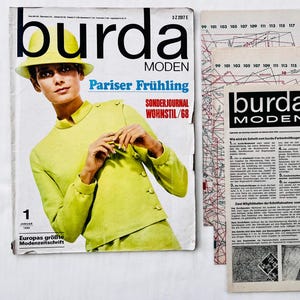 Könnte beinhalten: Ein Vintage-Magazincover mit einer Frau in einer gelben Jacke und einem Hut. Das Magazin trägt den Titel "burda MODEN" und der Text "Pariser Frühling" befindet sich unter dem Titel. Das Magazin ist ein Sonderjournal für Wohnstyle 68.