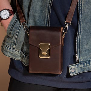 Sac bandoulière pour homme, sac poitrine en cuir Crazy Horse, sac bandoulière, sac à bandoulière, sac messager, sac de voyage, cadeau pour lui