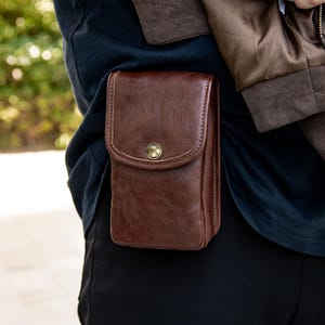 Personalized Belt Bag,Leather Waist Bag,Leather Belt Wallet,Leather Phone Bag,Leather Phone case, Waist Pouch,Sport Belt Bag,Gift for Him