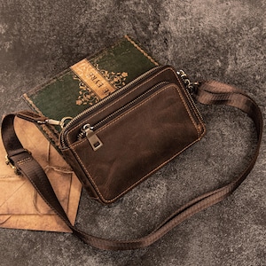 Personalized Leather Shoulder Bag, Leather Phone Case,Crossbody Bag,Leather Waist Bag, Phone Bag,Cellphone Holster,Waist Pouch,Gift for Him