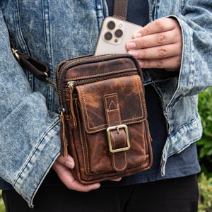 Personalized Leather Phone Bag,Phone Shoulder Bag,Cell Pouch,Brown Smartphone Purse,Mobile Purse,Phone Pouch,Crossbody Bag,Gift for Him