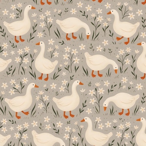 Puede incluir: Un patrón repetitivo sobre un fondo gris claro que presenta gansos blancos con picos y patas naranjas, intercalados con pequeñas flores blancas y tallos de color verde oscuro. Los gansos aparecen en varias posturas, de pie y pastando.