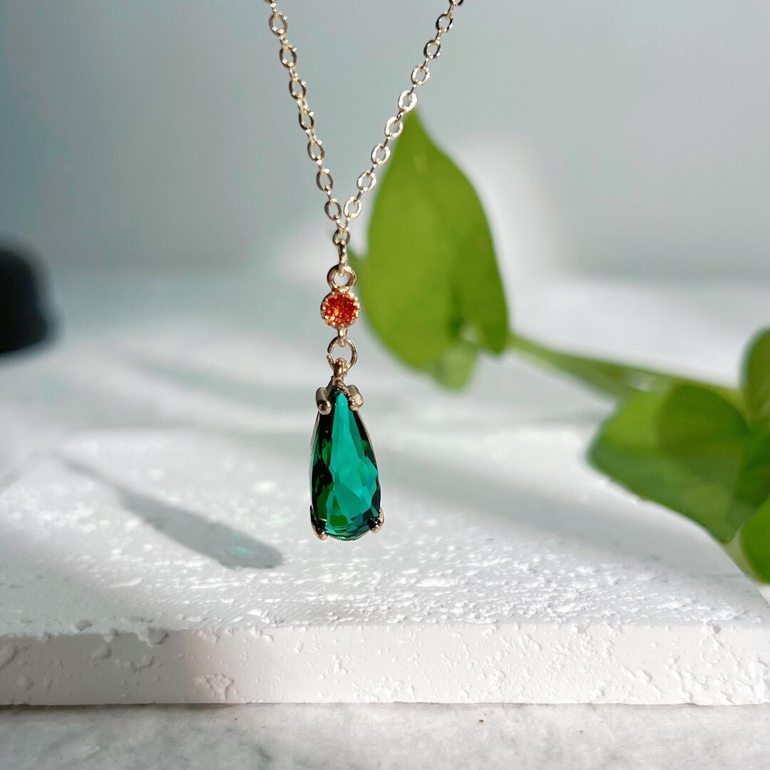 Howl’s Necklaces,emerald Colored Crystal Teardrop Necklaces Peacock ...