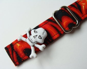 Bookmark, Adjustable Bookmark, Elastic Button Bookmark, Skull Button, Fabric Bookmark - Fits any size book