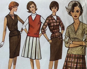 1960s Simplicity Pattern 4547 | Bust 34 Hip 36 Size 14 | Overblouse, jerkin and pleated and slim skirt, v-neck, vest, separates | Sewing