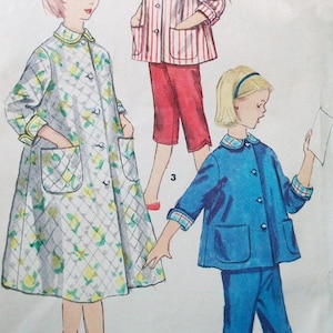 1950s Simplicity Pattern 1441 Bust 32 Hips 35 Size 14 Girls Teens Pajamas Housecoat Lined Capris Bows Peter Pan Collar Sewing image 1