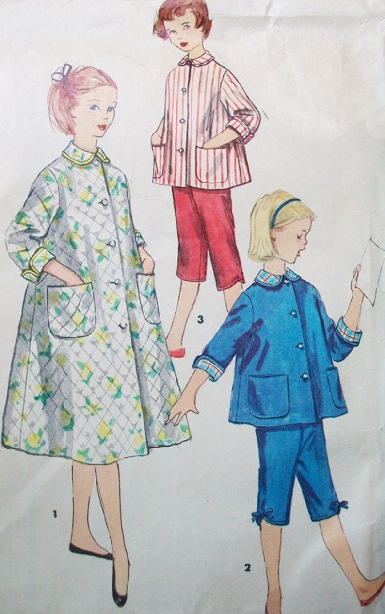 1950s Simplicity Pattern 1441 Bust 32 Hips 35 Size 14 Girls Teens Pajamas Housecoat Lined Capris Bows Peter Pan Collar Sewing image 1