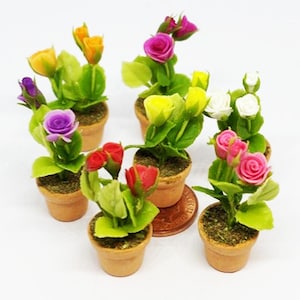 Dolls House Bunch of Roses Flowers in a Terracotta Pot Handmade Dollhouse 1:12th Scale