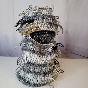 Vändbar skidmask med slitage • Virkad balaklava • Originalmönster • Mask med grova öglor - 1052 - B30