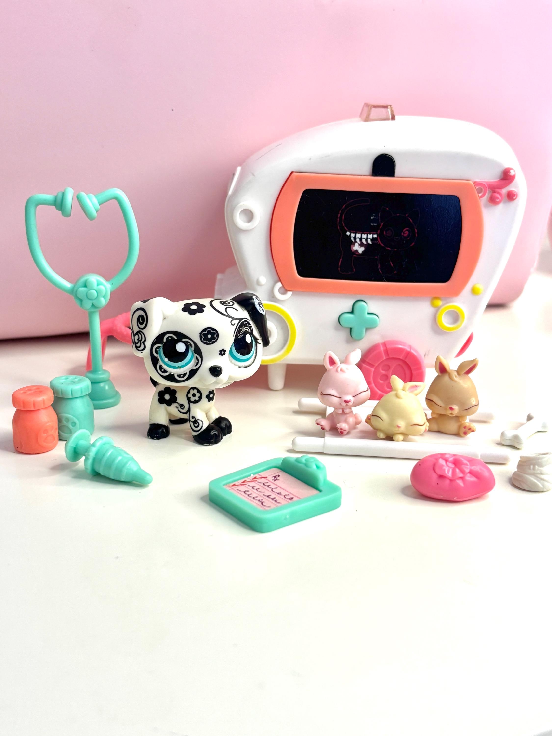 Authentic Littlest Pet Shop #469 Dalmatian Dog / Original