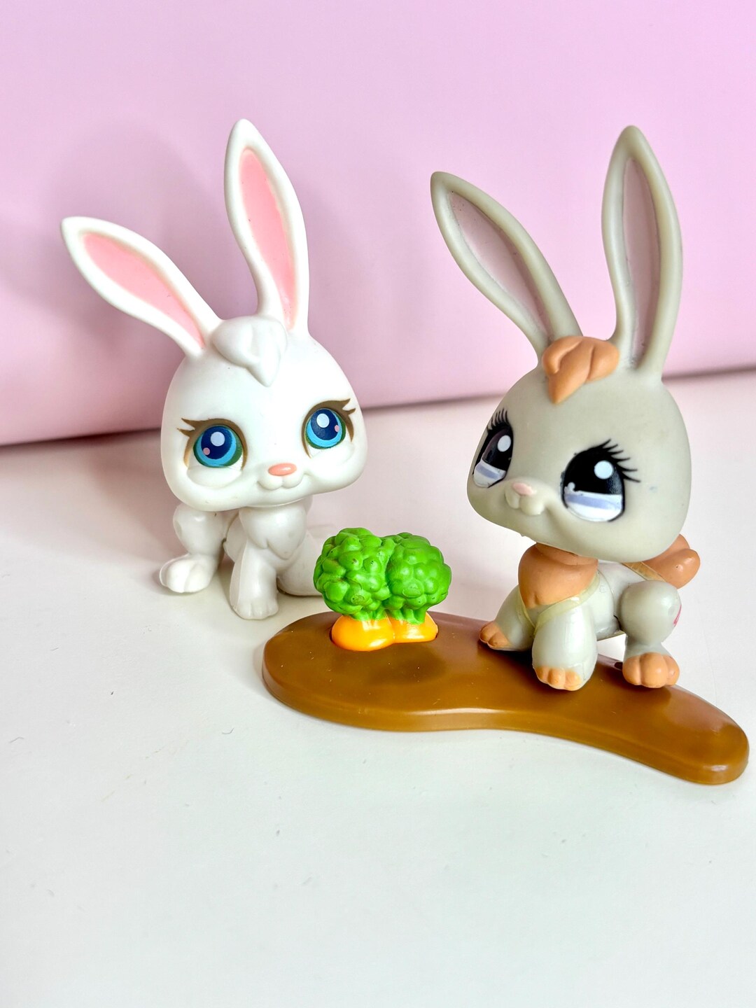 Rabbits 3 and 1036 Authentic Lps Littlest Pet Shop Bunnies With ...