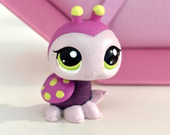 Lot de 8 figurines LPS / Littlest Petshop, oiseau, coccinelle Lot de 8 figurines LPS / Littlest Petshop, oiseau, coccinelle