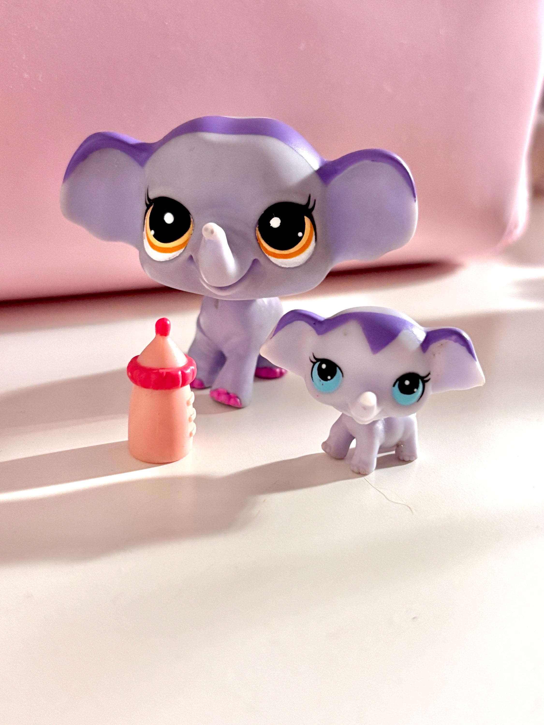 Figurine Littlest Pet Shop LPS #2756 Hasbro - Éléphant Rose Et Bleu - Occasion