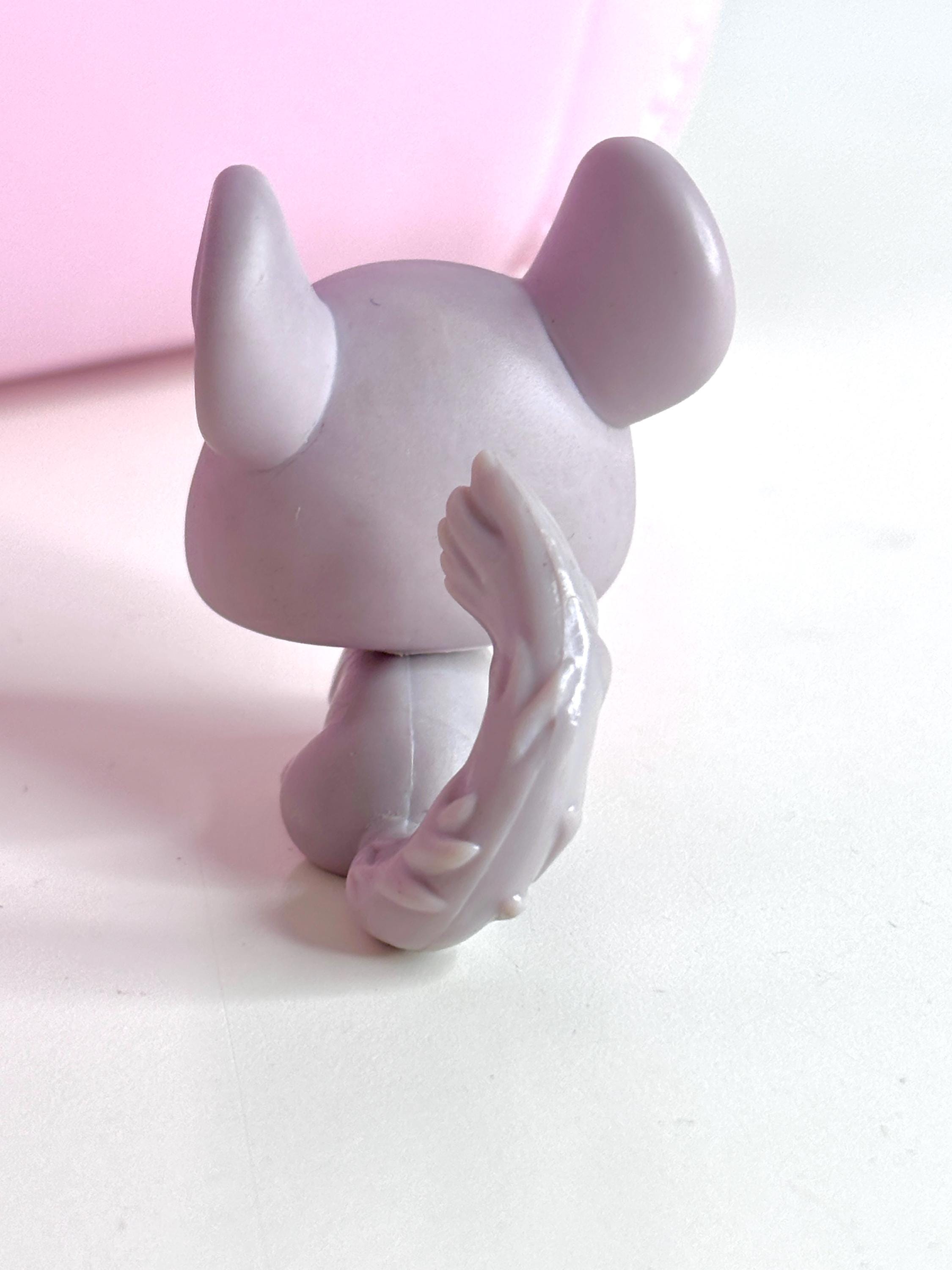 Blind Bag Chinchilla 2014 Authentic Super Rare Pet Purple and Grey