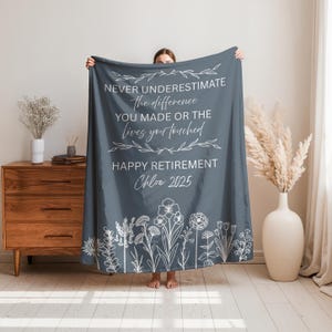 Personalized Retirement Blanket,Teacher Retirement Gift,Custom Retirement Gift for Boss Coworker,Retirement Party Gift Ideas,Retiring 2025