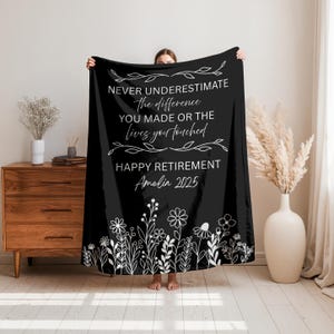 Personalized Retirement Blanket,Teacher Retirement Gift,Custom Retirement Gift for Boss Coworker,Retirement Party Gift Ideas,Retiring 2025