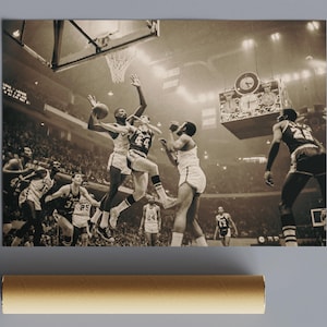 Vintage Basketball Wall Art, Fine Art Posters, Sports Décor, Retro Home Decor, Gift for Sports Fans, Basketball Lover&#39;s Wall Decor