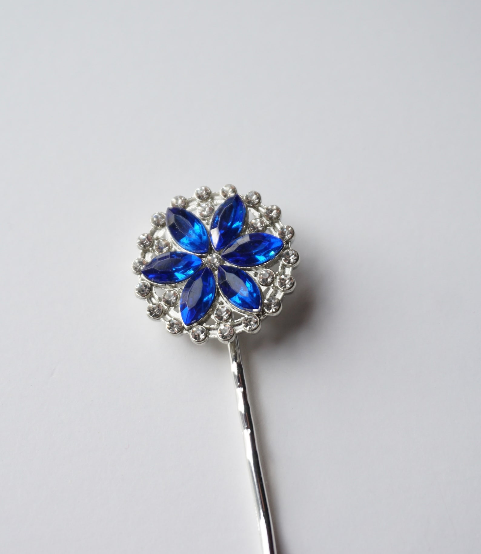 Metal Flower with Blue Gem Hairpin (2 Colors) main image 1