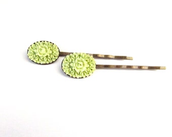 Light Green Flower Bobby Pins, Lime Oval Hairpins