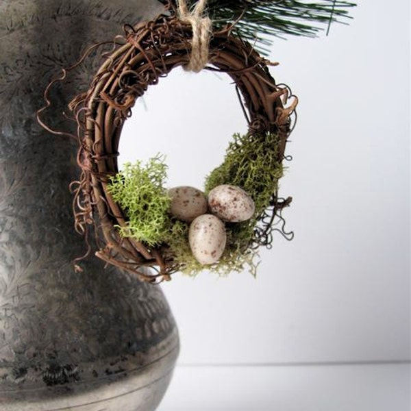 Rustic Wreath Ornament Nest with Moss and Eggs, Garden Decor