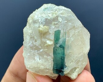 アフガニスタン鉱山産天然ブルー＆グリーントルマリンとクォーツの複合