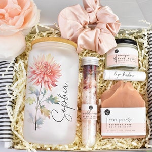 Birthday Flower Gift Box Custom Glass Cup Box for Friend Personalized Gift Her Birth Flower Gift Best Friend Gift Birthday March Flower