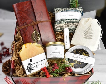 Christmas Gift Box, Happy Birthday Gift Box, Friendship Gift, Holiday Gift Basket, Corporate gifts, Personalized, Tea lover gift, Coworker