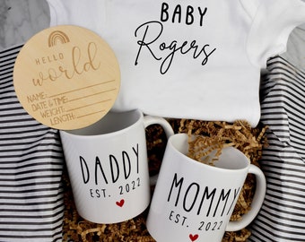 Gift for New Parents, mom to be gifts, Mom and Dad Mug Set, Box Set,  Pregnancy Reveal, Daddy, expecting parents, Baby Shower Gift Idea,