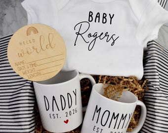 Gift for New Parents, Personalized Mommy Daddy Mug and Onesie Gift Set (Est. 2026) Mom and Dad Mugs, Expecting parents Baby Shower Gift Idea