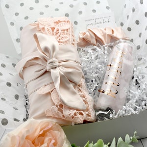 Bridesmaid proposal gifts, Will you be my bridesmaid gift box w/ robe, bridesmaid proposal idea, Bridesmaids Gift, Maid of Honor, Robes