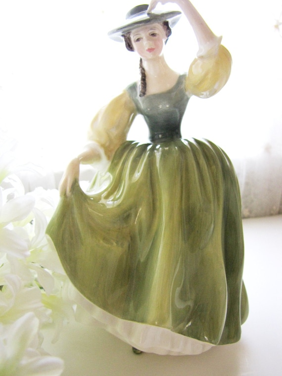 Vintage Royal Doulton Figurine Buttercup Pretty Ladies HN2309 Etsy