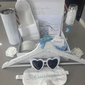 Bridesmaid Proposal, Personalized Bridesmaid gift, Personalized Bridesmaid Proposal Box, bachelorette propose, maid-of-honour proposal gift