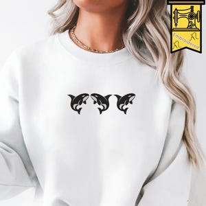 シャチの刺繍入りシャツ - シャチのオーシャンクルーネック - かわいい海洋動物シャツ - 自然と海の生き物を愛する人への海岸ギフト