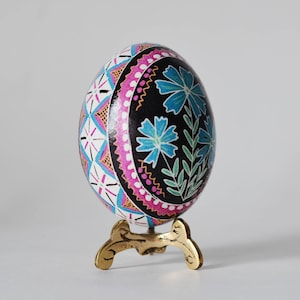 Ukrainian pysanky hand painted custom gift Ukrainian Easter egg best gift idea mom Blue Cornflowers