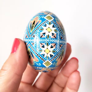 Pysanka Ukrainian Easter egg hand-painted ornament, Pysanky blue Easter egg gift ideas real chicken eggshell painted decorative Easter decor