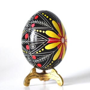 Pysanka egg Ukraine&#39;s folk art, Ukrainian Easter decorative eggshell, hand-painted star pattern design, black-yellow batik Pysanka for sale