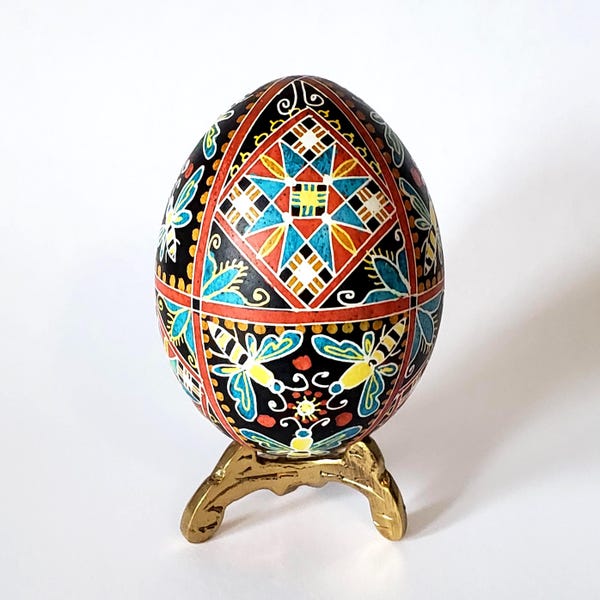 Huevos Pysanky de Abejorro: Huevos de Pascua ucranianos pintados a mano para los amantes de las abejas.