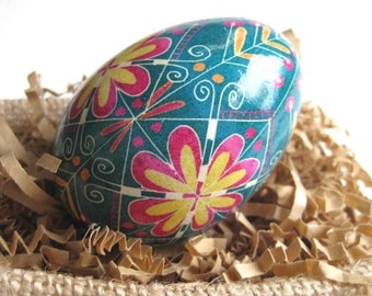 Ukrainian Easter egg ornament gift for Mom hand painted decorative batik egg shell, pysanka egg gift and decor traditional Easter egg Etsy