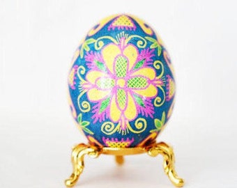 Easter pysanka egg Ukrainian Traditional gifts Pysanky hand painted decorative real eggshells
