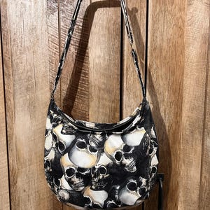 Skull purse for women, hobo bag for goth, Halloween crossbody bag with adjustable strap, gothic skull purse, birthday gift for friend