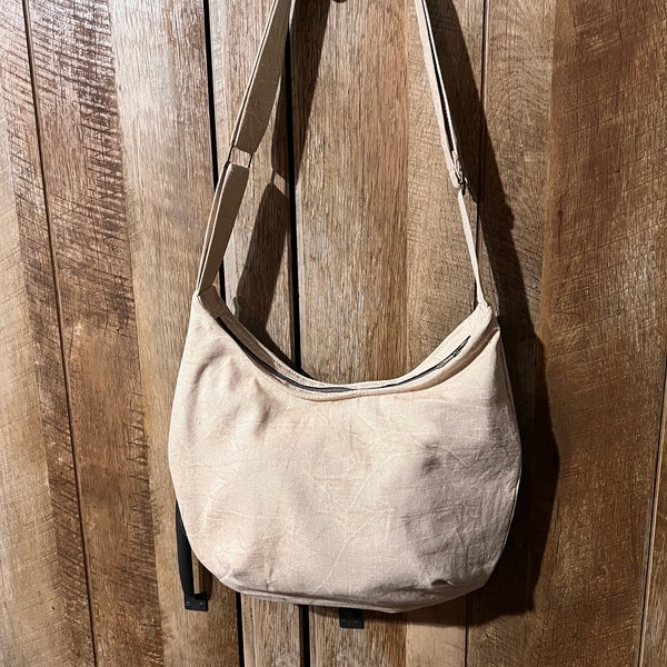 Beige Hobo bag, handmade canvas crossbody bag, tan sling bag, zipper closure handbag, 30th birthday gift for sister, gift for mom