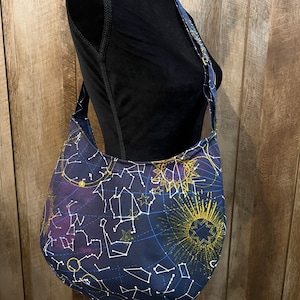 Galaxy purse, crossbody bag with zipper, handmade hobo bag, cosmos handbag, holiday gift for daughter, birthday gift for sister