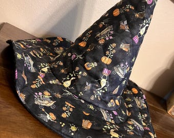 Vintage Halloween Witch Hat: Quilted Cotton Costume Hat with pumpkins