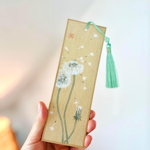 Hand-Painted Dandelion Bookmark: Chinese Watercolor Art with Tassel