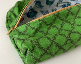 Travel Pouch | Cosmetic Bag | Zipper Bag | Travel Accessory | Green Bag | Makeup Bag |Cosmetic Toiletry bag