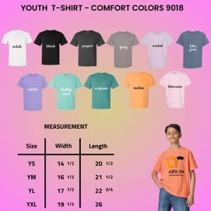 Puede incluir: Un letrero de madera r&uacute;stico con el texto "Welcome to our home" en un estilo manuscrito. El letrero presenta un acabado envejecido y un dise&ntilde;o sencillo y acogedor, ideal para un porche o entrada.