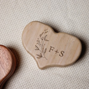 Personalized Heart-Shaped Wooden Ring Box – Custom Engraved Engagement Ring Holder – Wedding Ring Bearer Box – Couple Gift