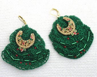 Crochet Earrings with Repurposed Jewellery