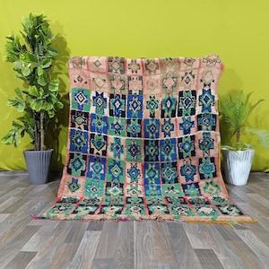 AMAZING VINTAGE RUG 4,4 x 6,1 ft , Moroccan Rug ,Berber Rug, Geometric Rug, Vintage Rug, Wool Rug, Area Rug, Handmade Rug